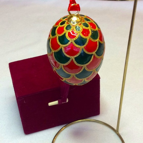 FINAL SALE PRICE Dillard’s Cloisonné Pine Cone Ornament w/Red Box - Picture 1 of 8